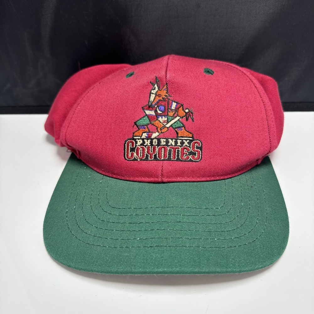 Phoenix Coyotes NHL Vintage 1990s 2-Tone SnapBack Cap Hat Rare Made In USA
